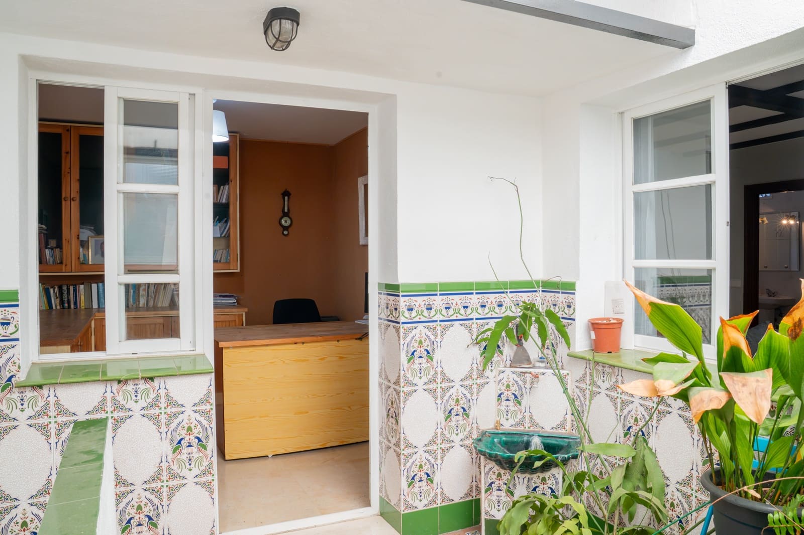 5 soverom Hus til salgs i Marbella med svømmebasseng garasje - € 620 000 (Ref: 9997679)