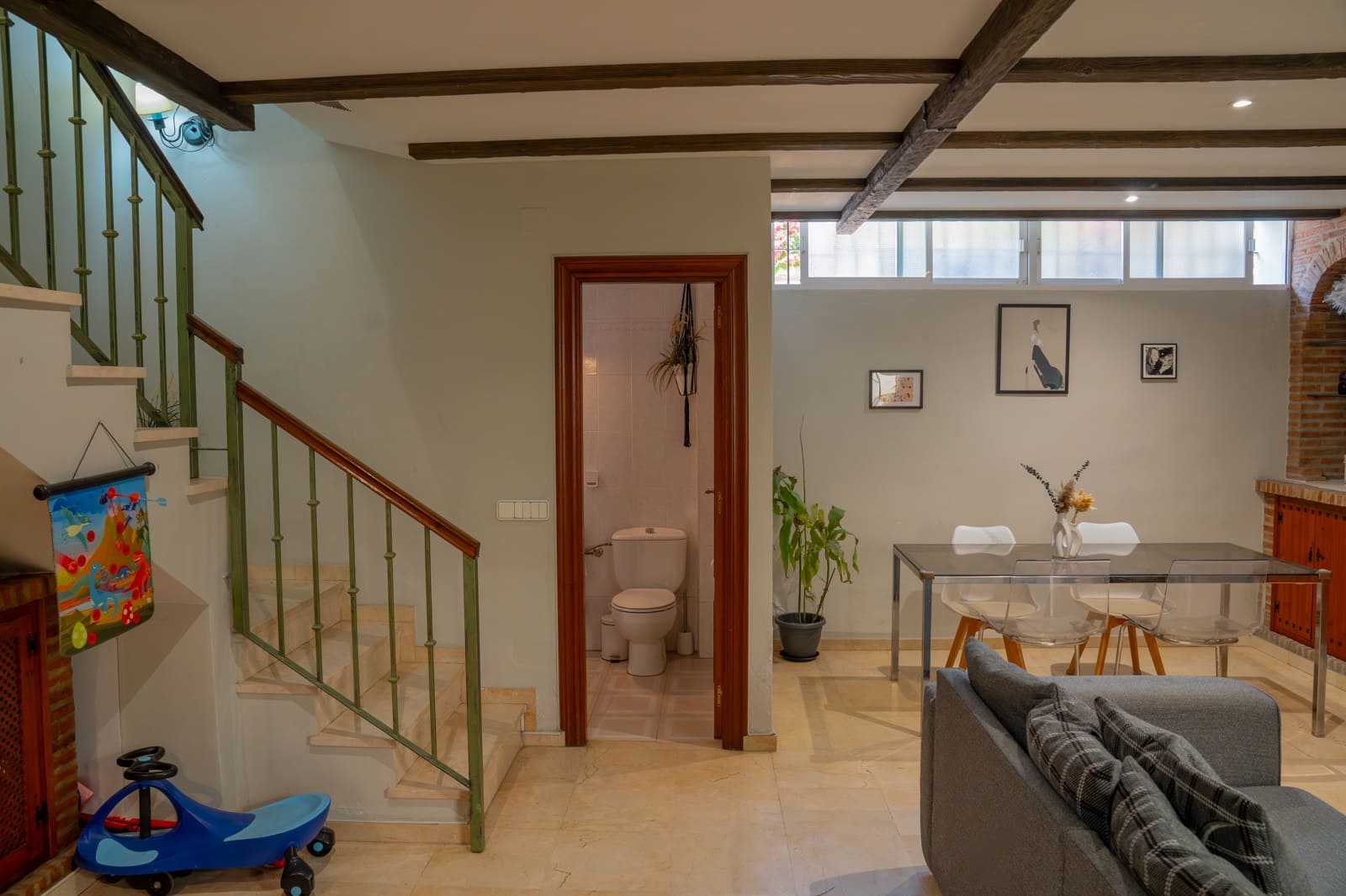 5 soverom Hus til salgs i Marbella med svømmebasseng garasje - € 620 000 (Ref: 9997679)