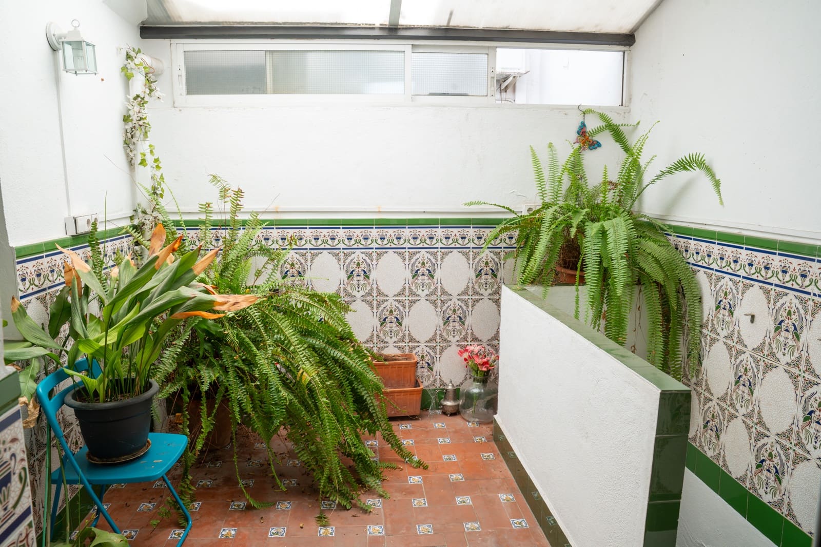 5 soverom Hus til salgs i Marbella med svømmebasseng garasje - € 620 000 (Ref: 9997679)