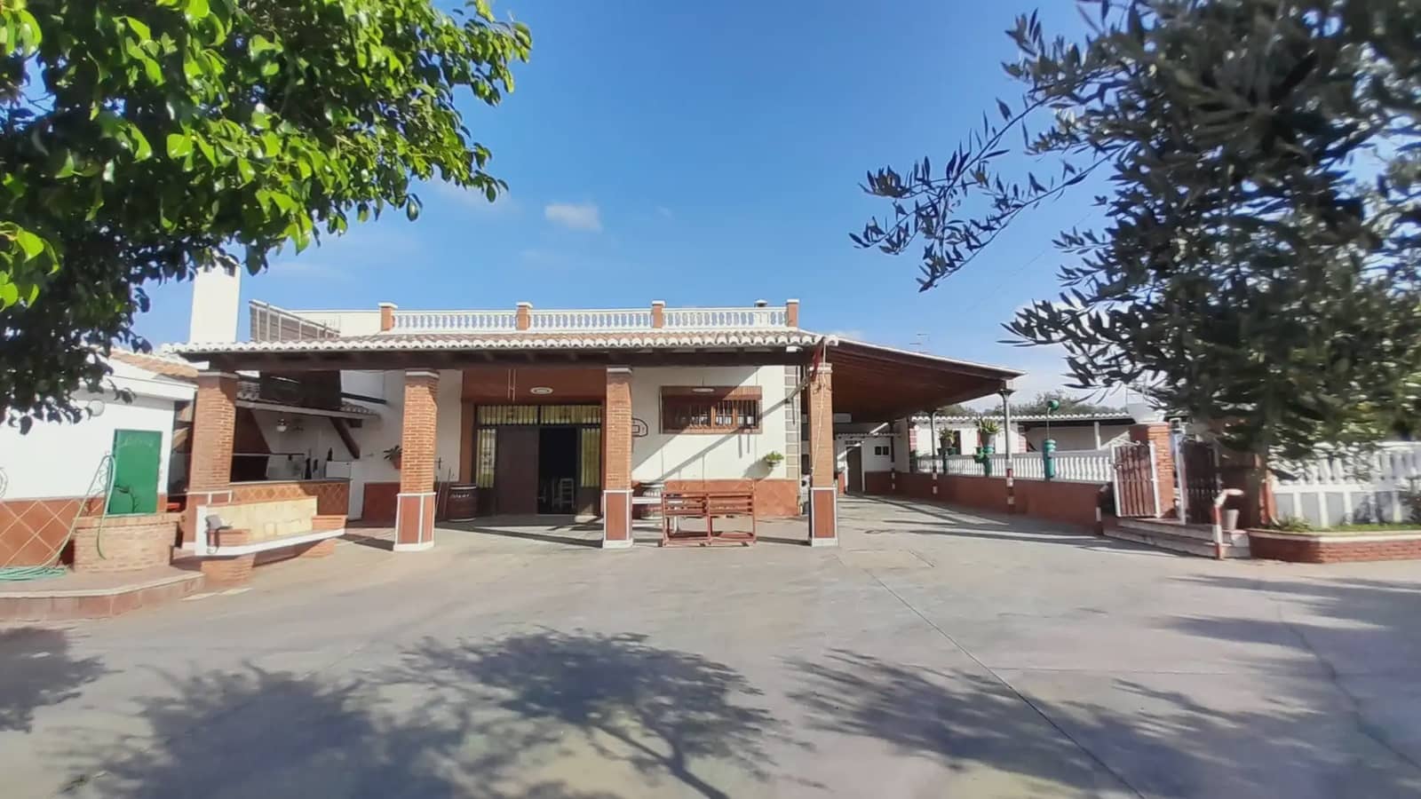 Finca/Casa Rural de 3 habitaciones en Motril en venta con piscina - 349.000 € (Ref: 10001282)