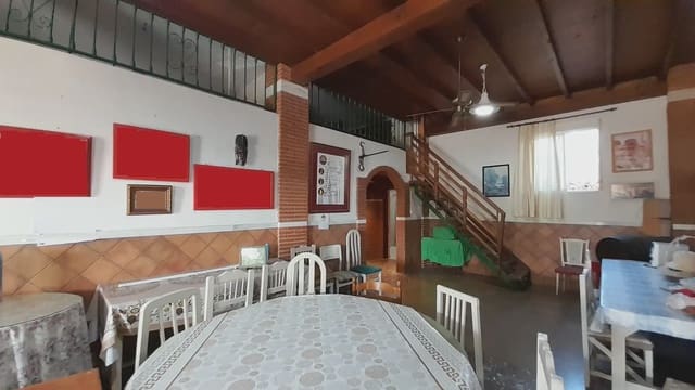 Finca/Casa Rural de 3 habitaciones en Motril en venta con piscina - 349.000 € (Ref: 10001282)