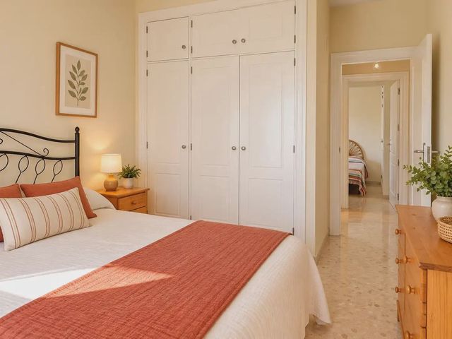 2 slaapkamer Flat te koop in Calahonda, Motril met garage - € 220.000 (Ref: 10001292)