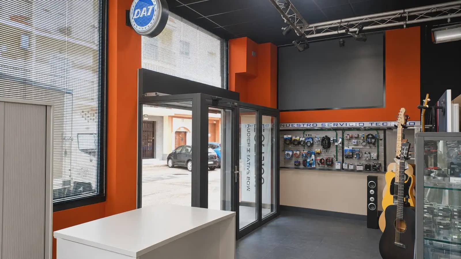 Comercial para venda em Motril - 210 000 € (Ref: 10001297)