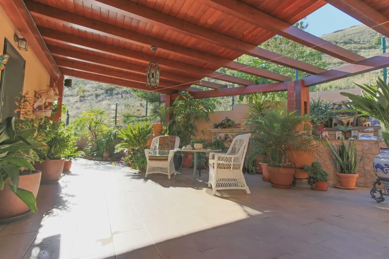 5 soveværelse Villa til salg i Gualchos med swimmingpool - € 650.000 (Ref: 10001300)