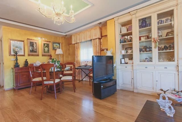 5 soveværelse Villa til salg i Gualchos med swimmingpool - € 650.000 (Ref: 10001300)