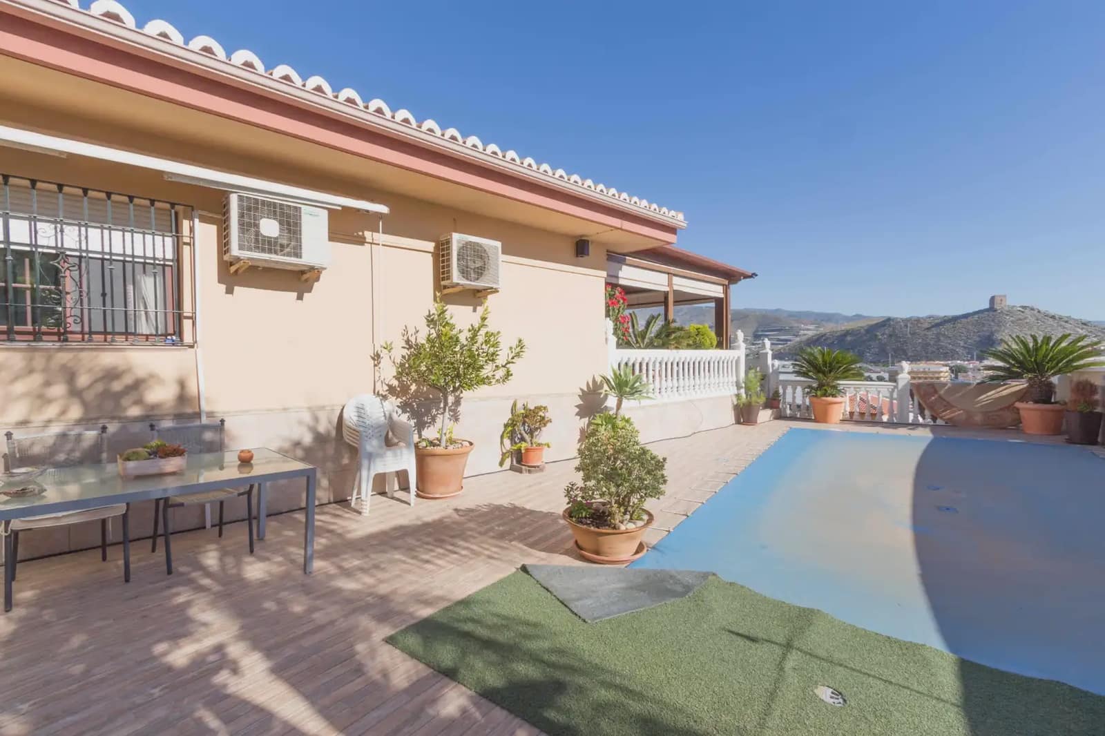 5 soveværelse Villa til salg i Gualchos med swimmingpool - € 650.000 (Ref: 10001300)