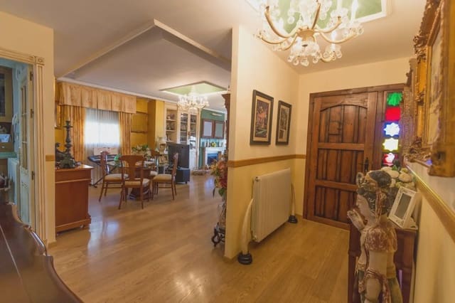 5 soveværelse Villa til salg i Gualchos med swimmingpool - € 650.000 (Ref: 10001300)