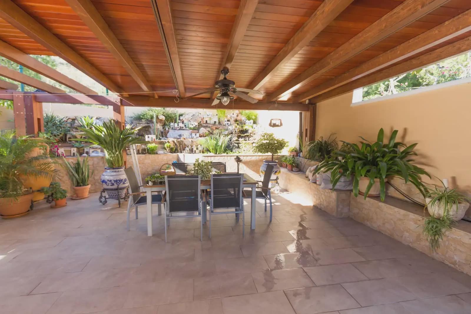 5 soveværelse Villa til salg i Gualchos med swimmingpool - € 650.000 (Ref: 10001300)