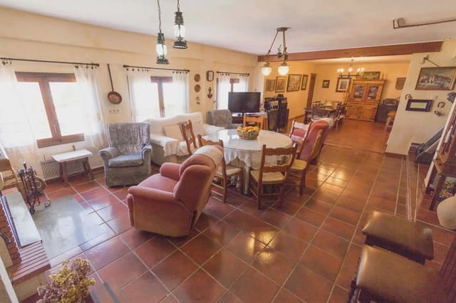 5 soveværelse Villa til salg i Gualchos med swimmingpool - € 650.000 (Ref: 10001300)