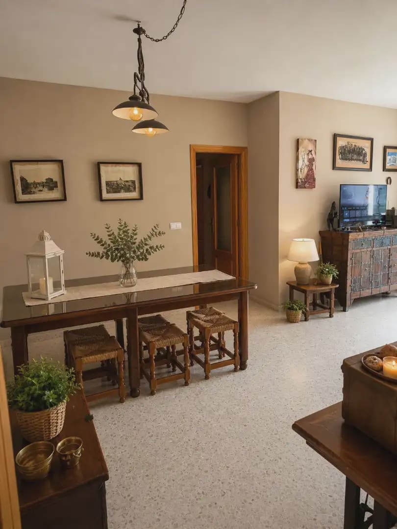 3 bedroom Flat for sale in Granada city with garage - € 289,000 (Ref: 10007744)