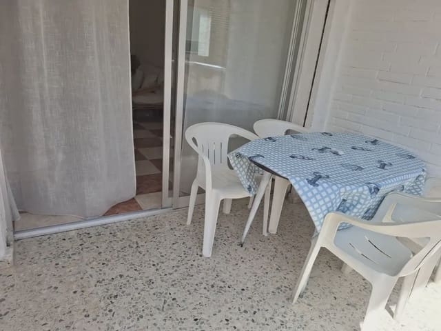 Piso de 3 habitaciones en Torrenueva Costa en venta - 175.000 € (Ref: 10017753)