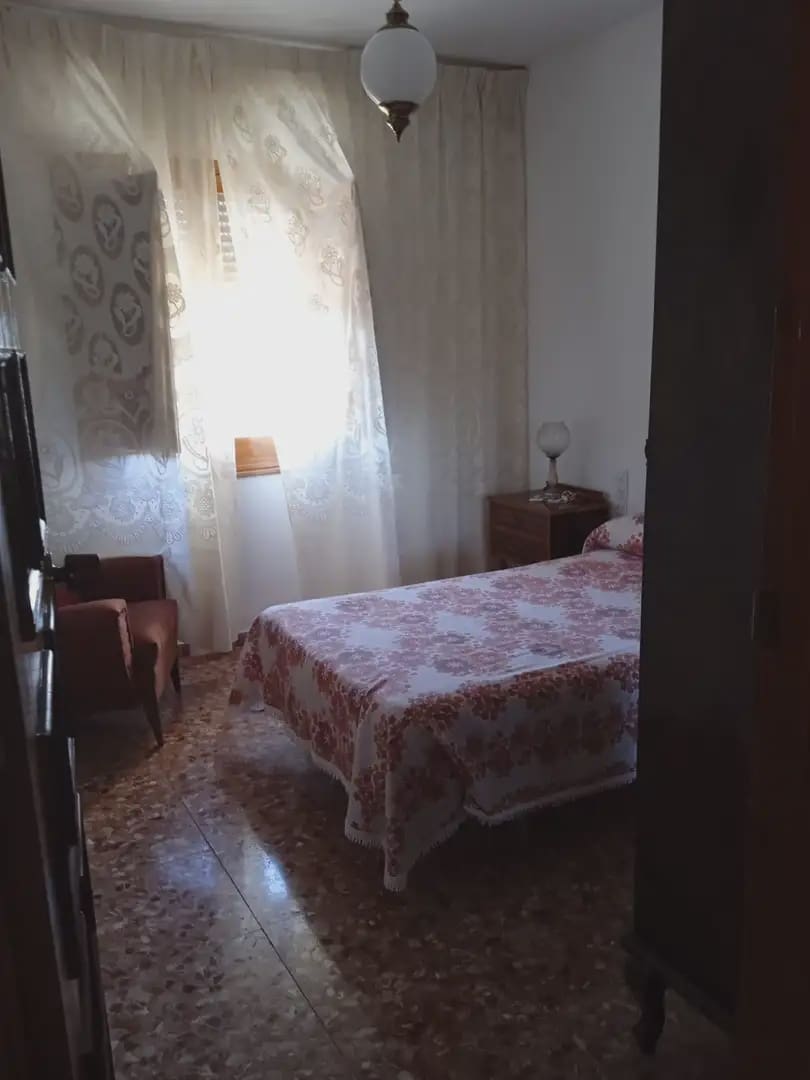 4 makuuhuone Maalaistalo myytävänä paikassa Illora - 188 000 € (Ref: 10047679)