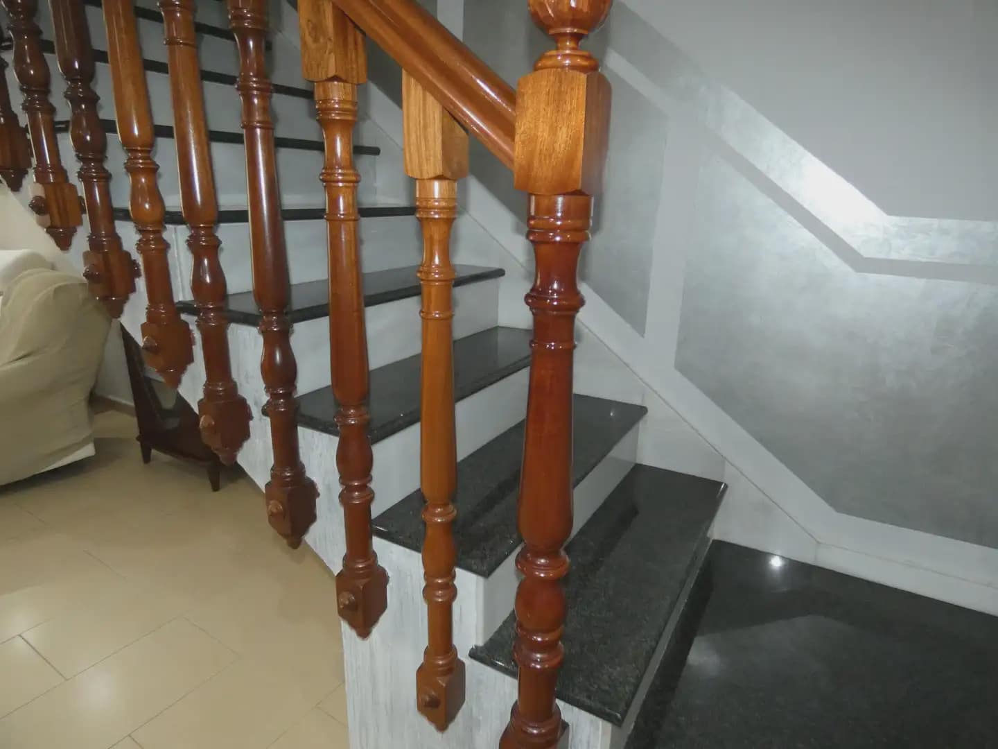 Dom na sprzedaż w Pinos Puente - 125 000 € (Ref: 10047680)