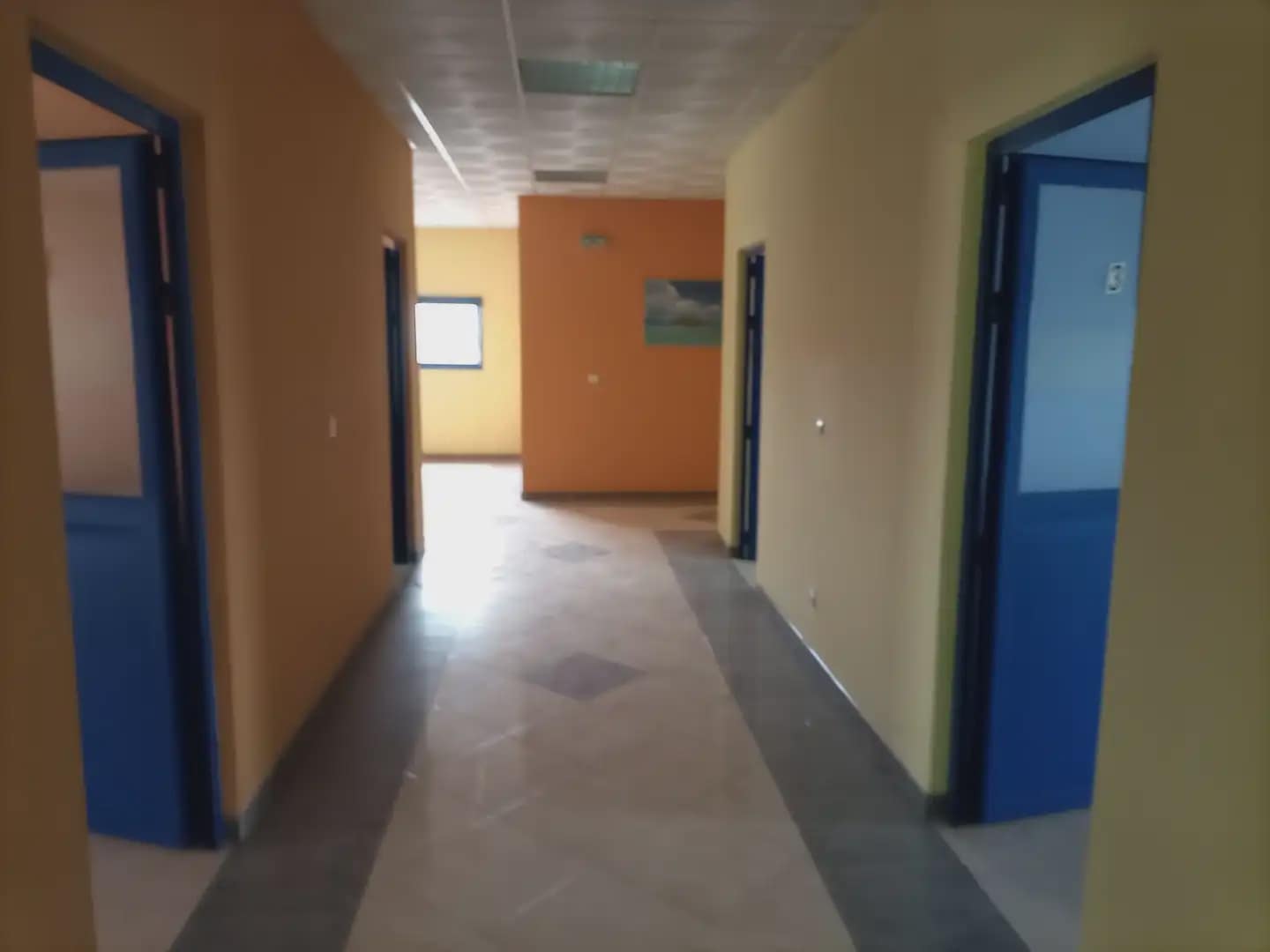 Office for sale in Fuente Vaqueros - € 130,000 (Ref: 10047681)