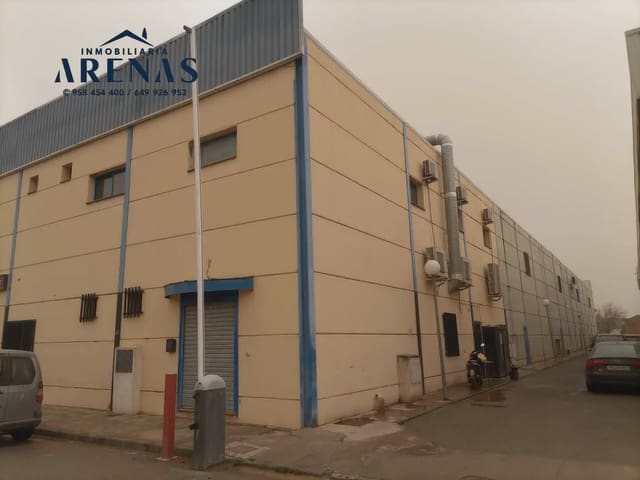 Kontor till salu i Fuente Vaqueros - 130 000 € (Ref: 10047681)