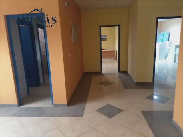 Kontor till salu i Fuente Vaqueros - 130 000 € (Ref: 10047681)
