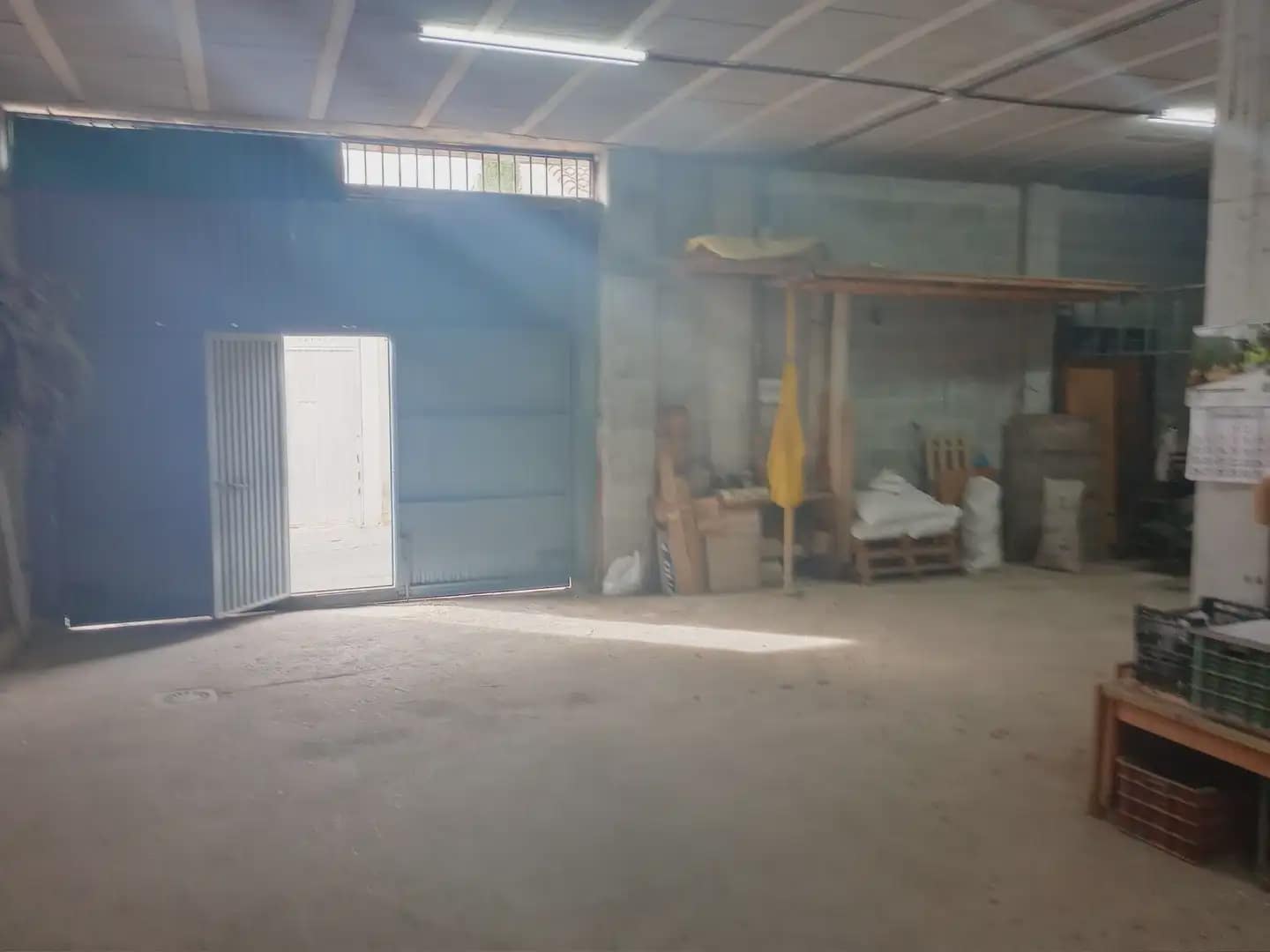 Commercial for sale in Pinos Puente - € 55,000 (Ref: 10047684)