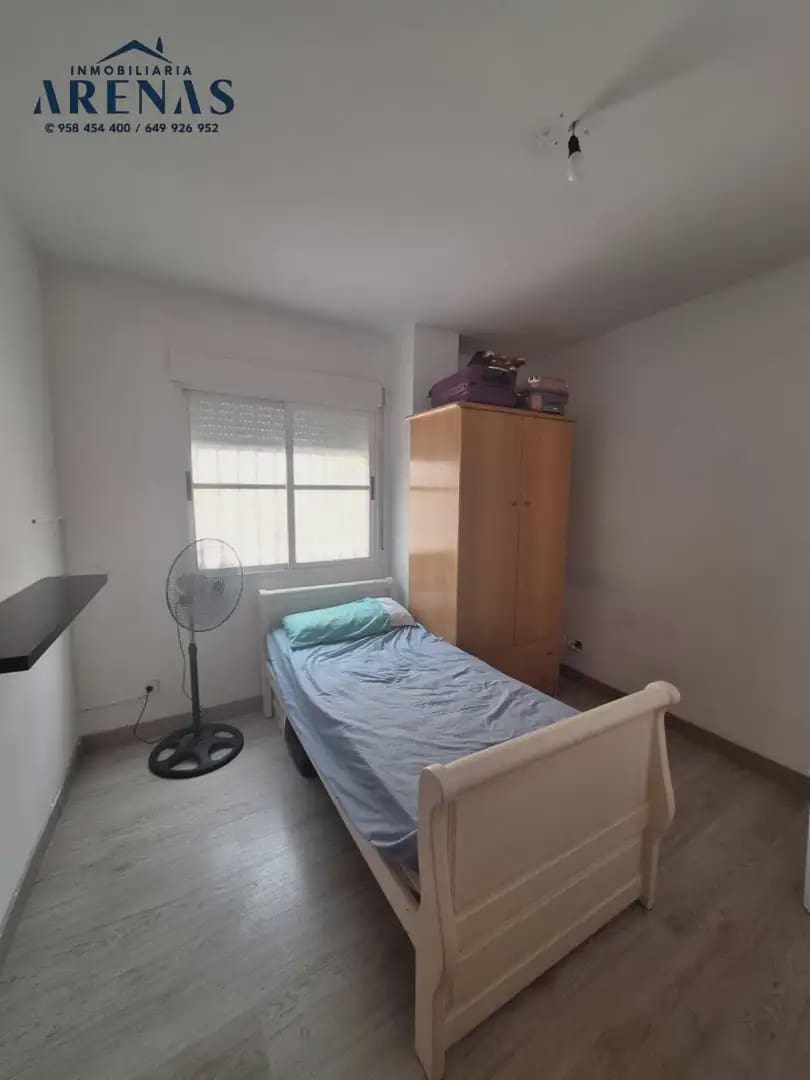 3 sovrum Lägenhet till salu i Maracena med garage - 188 000 € (Ref: 10047687)