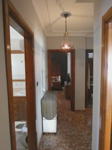 Casa de 3 habitaciones en Pinos Puente en venta - 138.000 € (Ref: 10047689)