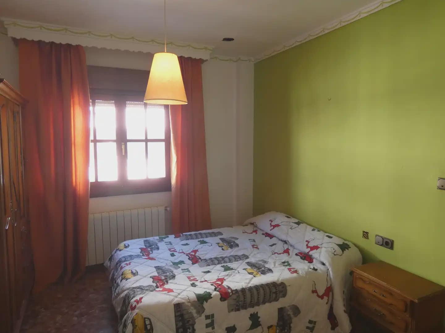 3 Zimmer Haus zu verkaufen in Pinos Puente - 138.000 € (Ref: 10047689)
