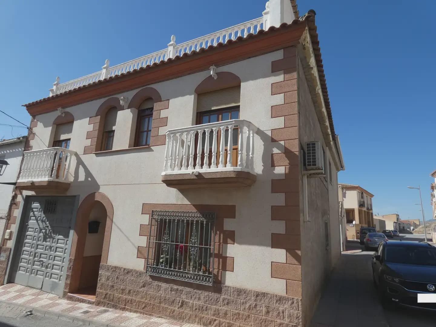 3 Zimmer Haus zu verkaufen in Pinos Puente - 138.000 € (Ref: 10047689)