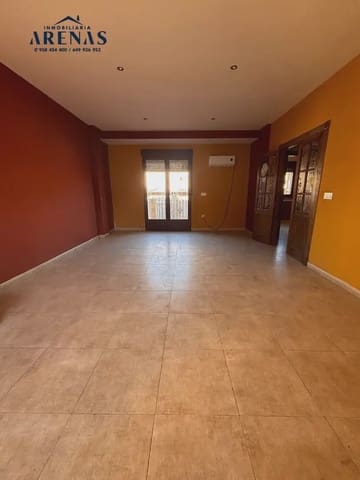 4 bedroom Townhouse for sale in Alomartes, Illora - € 178,000 (Ref: 10047691)