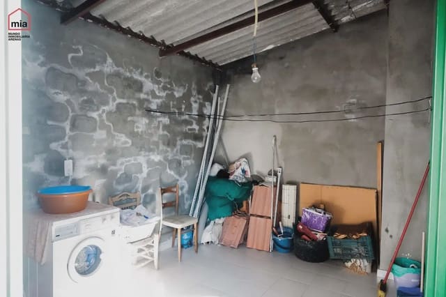 4 soveværelse Byhus til salg i Alomartes, Illora - € 85.000 (Ref: 10047697)