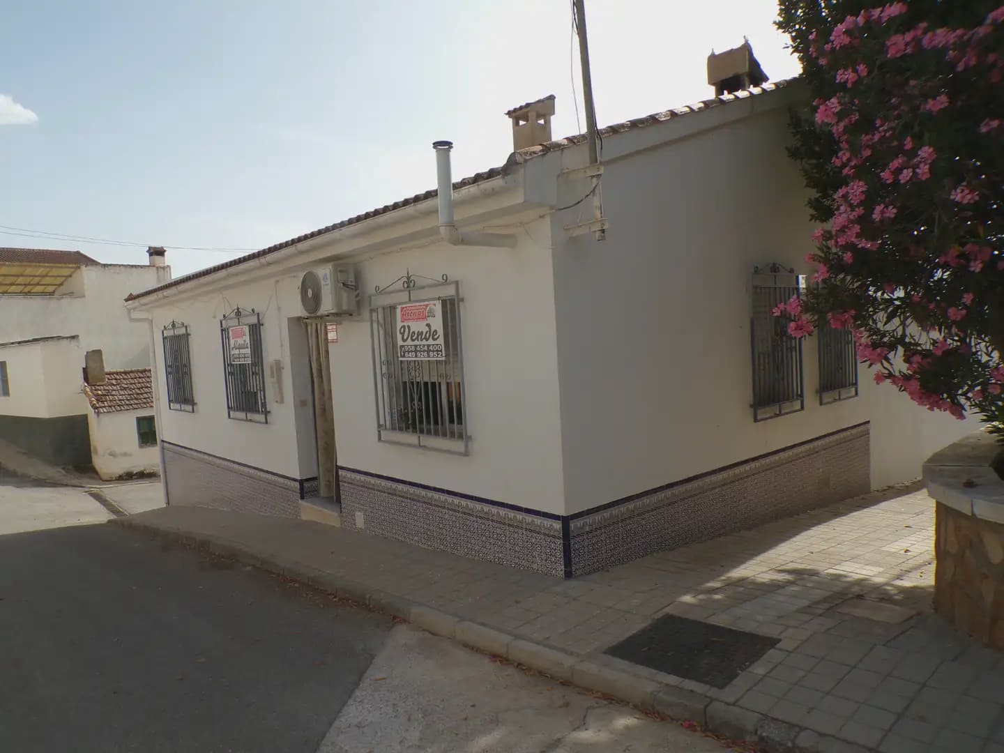 2 chambre Maison de Ville à vendre à Moclin - 85 000 € (Ref: 10047701)