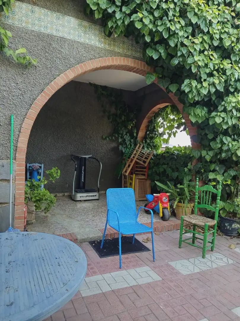5 bedroom Villa for sale in La Zubia with pool garage - € 560,000 (Ref: 10047702)