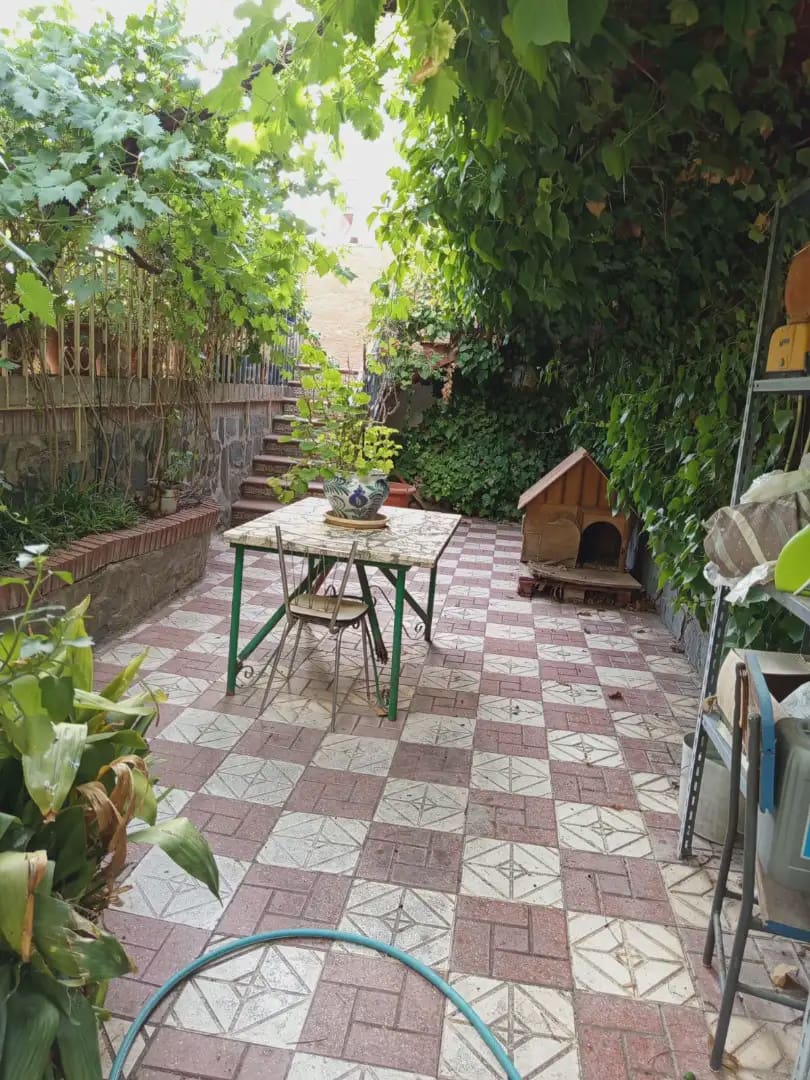 5 bedroom Villa for sale in La Zubia with pool garage - € 560,000 (Ref: 10047702)