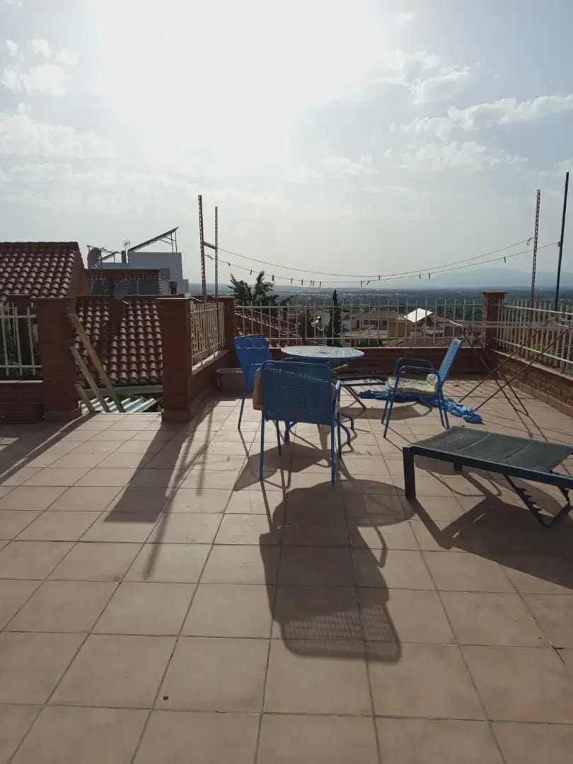 5 bedroom Villa for sale in La Zubia with pool garage - € 560,000 (Ref: 10047702)