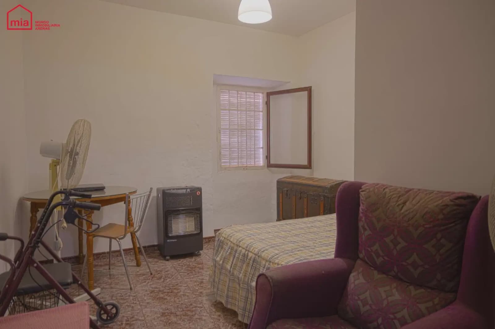 Casa de 3 habitaciones en Illora en venta - 75.000 € (Ref: 10047703)