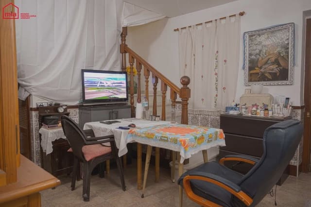 3 soverom Hus til salgs i Illora - € 75 000 (Ref: 10047703)