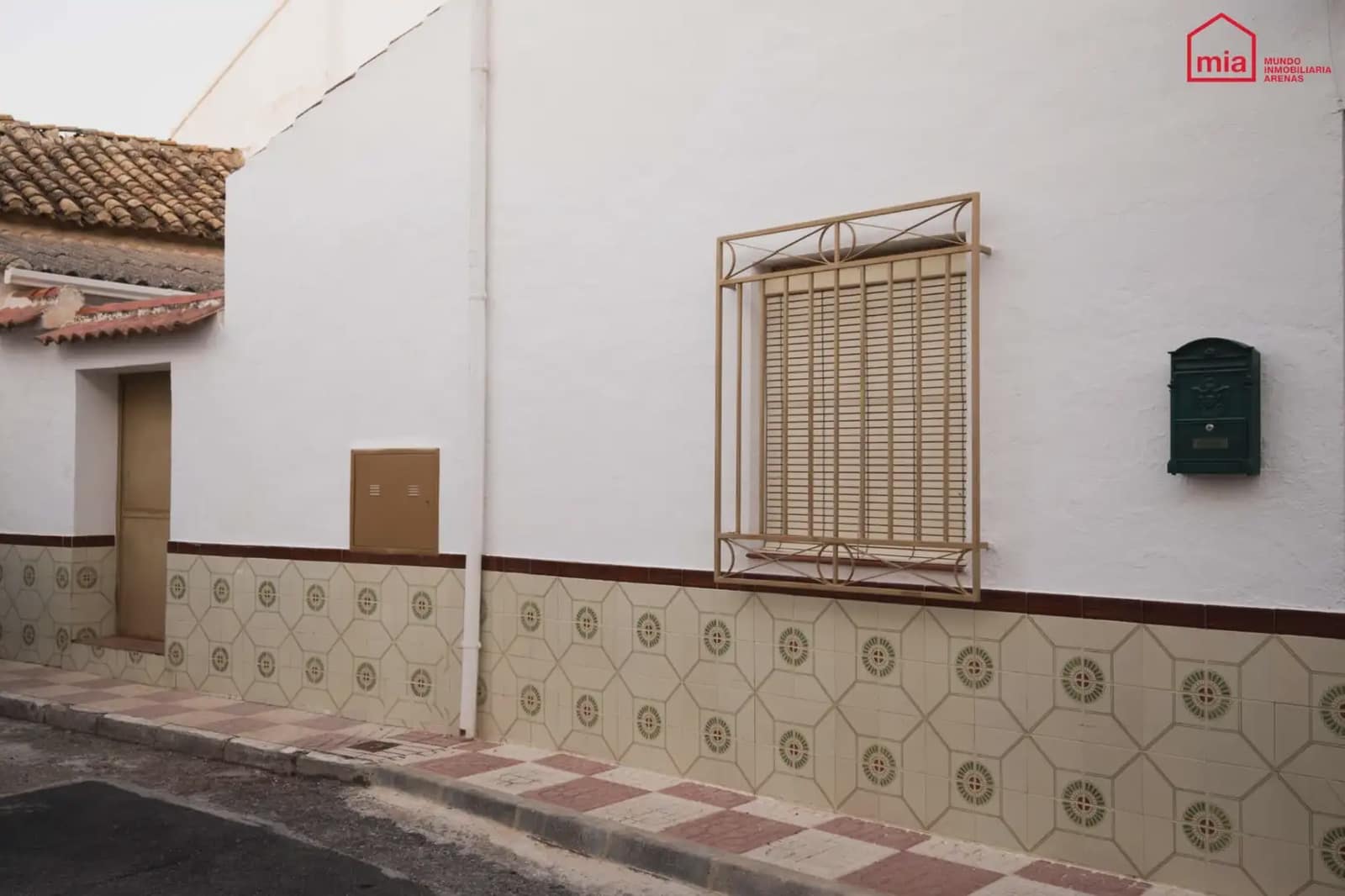 Casa de 3 habitaciones en Illora en venta - 75.000 € (Ref: 10047703)