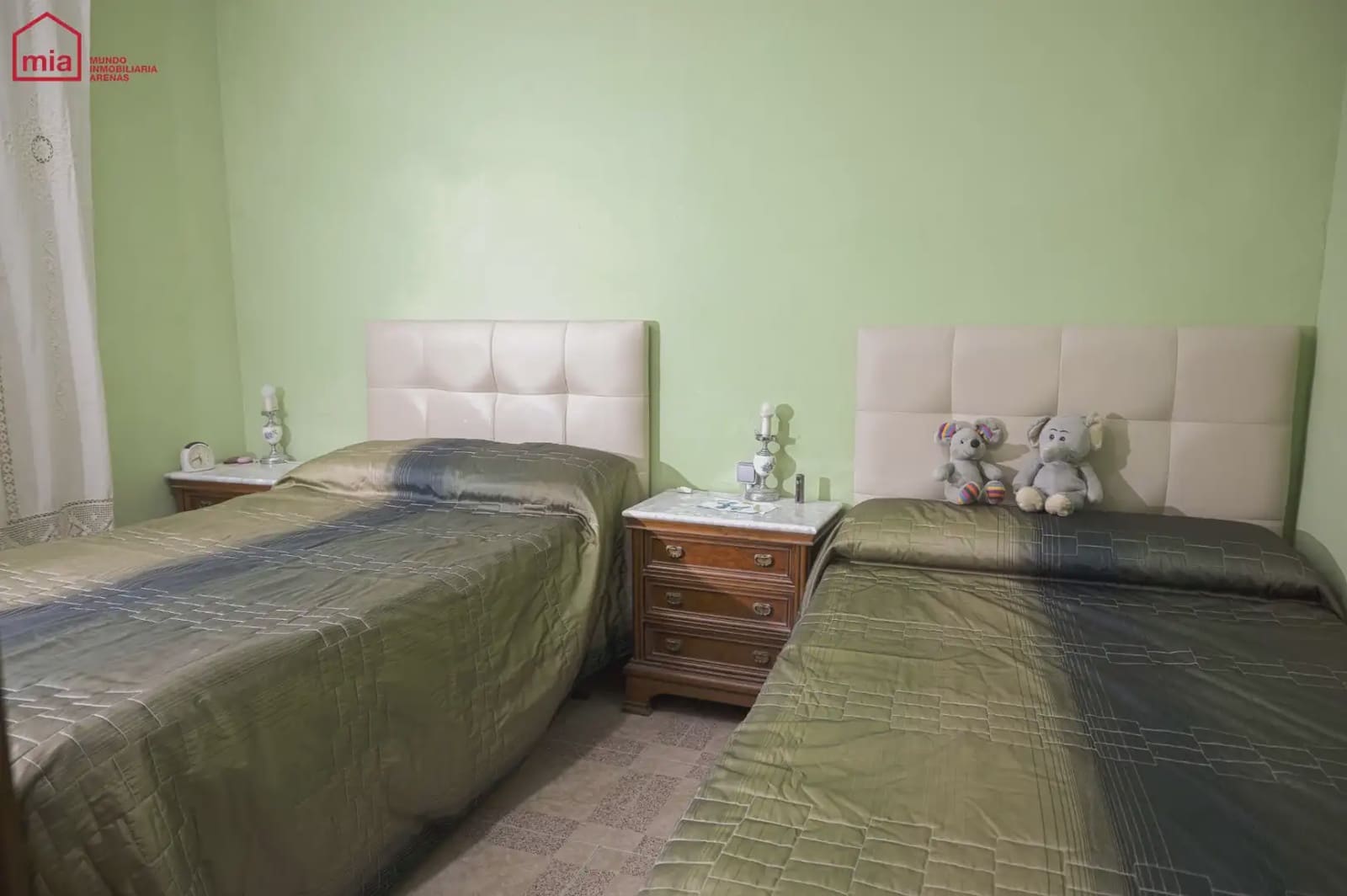 Casa de 3 habitaciones en Illora en venta - 75.000 € (Ref: 10047703)