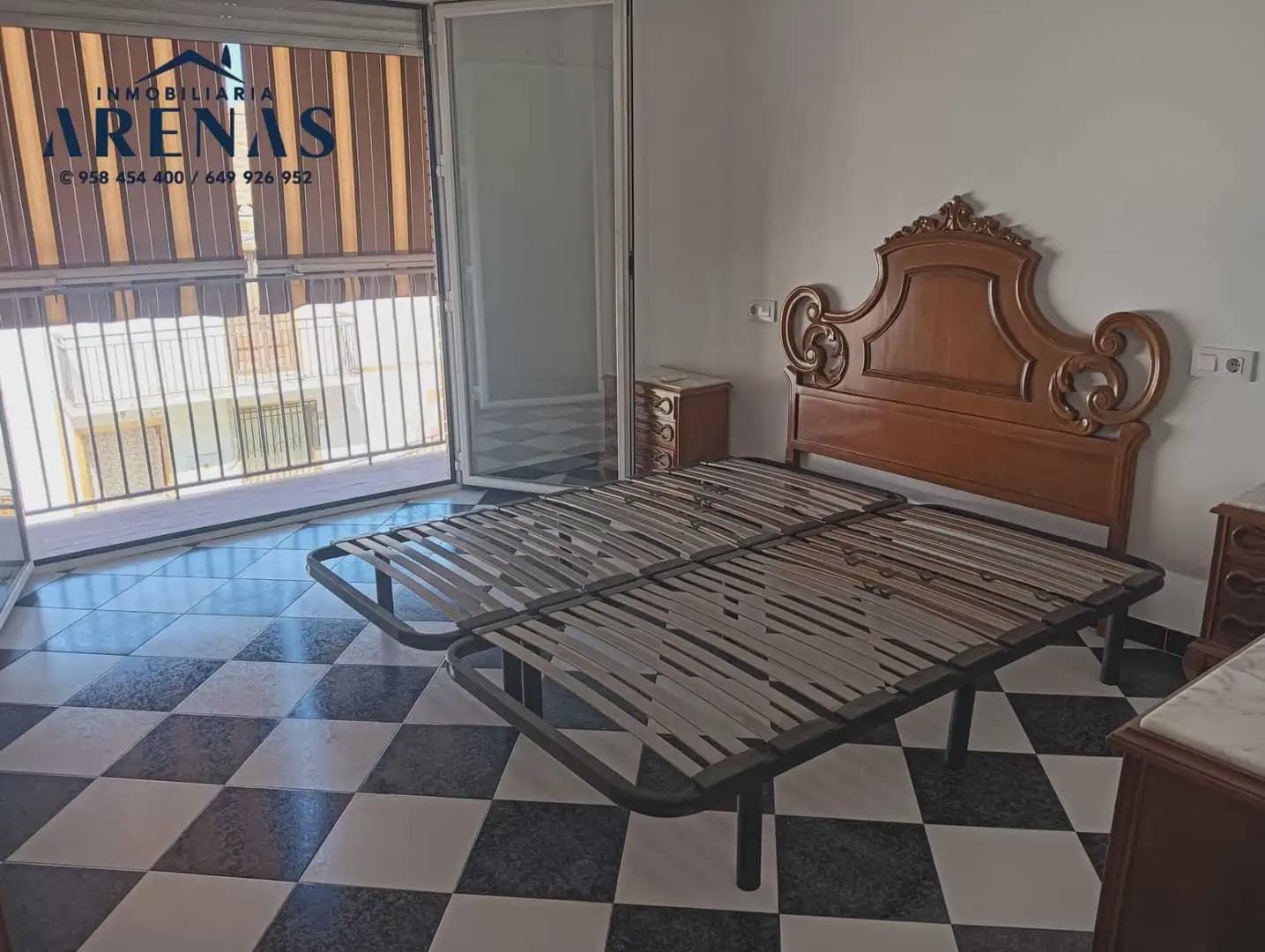 3 bedroom Flat for sale in Pinos Puente - € 94,000 (Ref: 10047705)