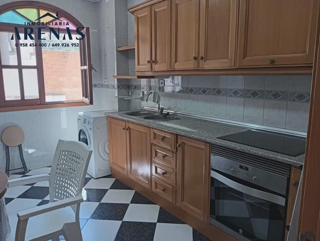 Piso de 3 habitaciones en Pinos Puente en venta - 94.000 € (Ref: 10047705)