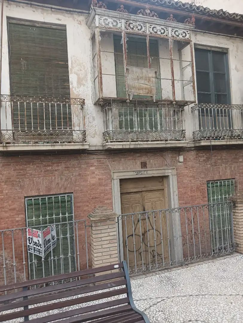 Haus zu verkaufen in Pinos Puente - 90.000 € (Ref: 10047714)
