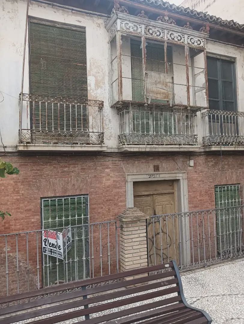 Haus zu verkaufen in Pinos Puente - 90.000 € (Ref: 10047714)