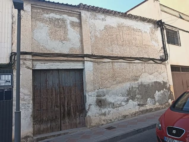 Casa en Pinos Puente en venta - 90.000 € (Ref: 10047714)