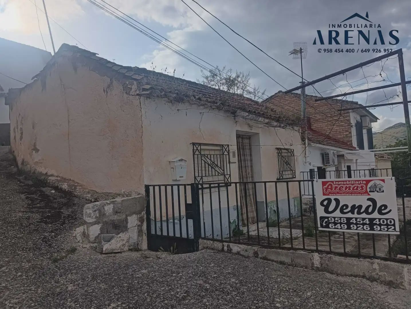 Casa en Illora en venta - 25.000 € (Ref: 10047723)