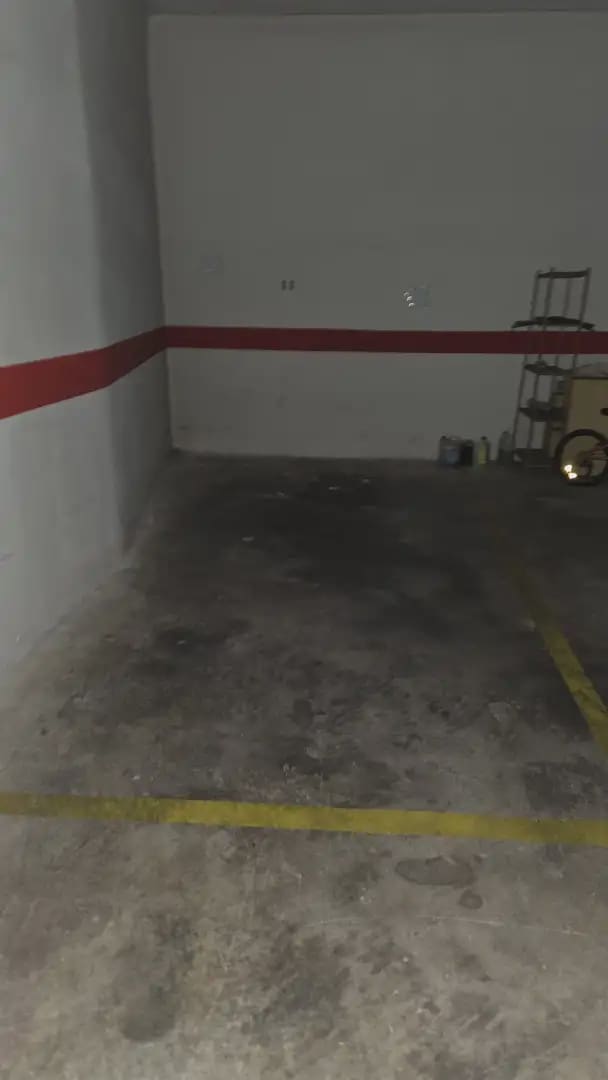 Garage for sale in Motril - € 25,000 (Ref: 10047725)