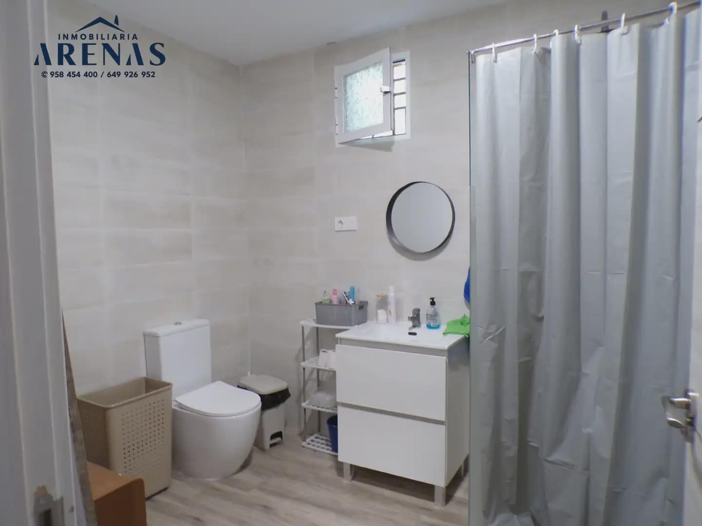 Quinta/Casa Rural para venda em Pinos Puente - 155 000 € (Ref: 10047727)