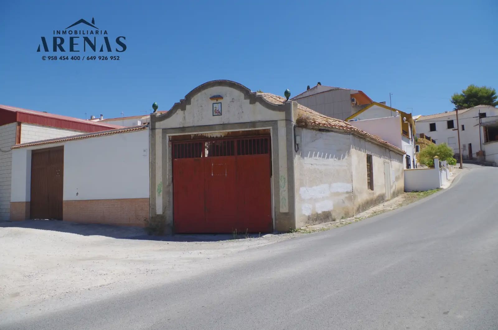 Commercial for sale in Illora - € 32,000 (Ref: 10047729)