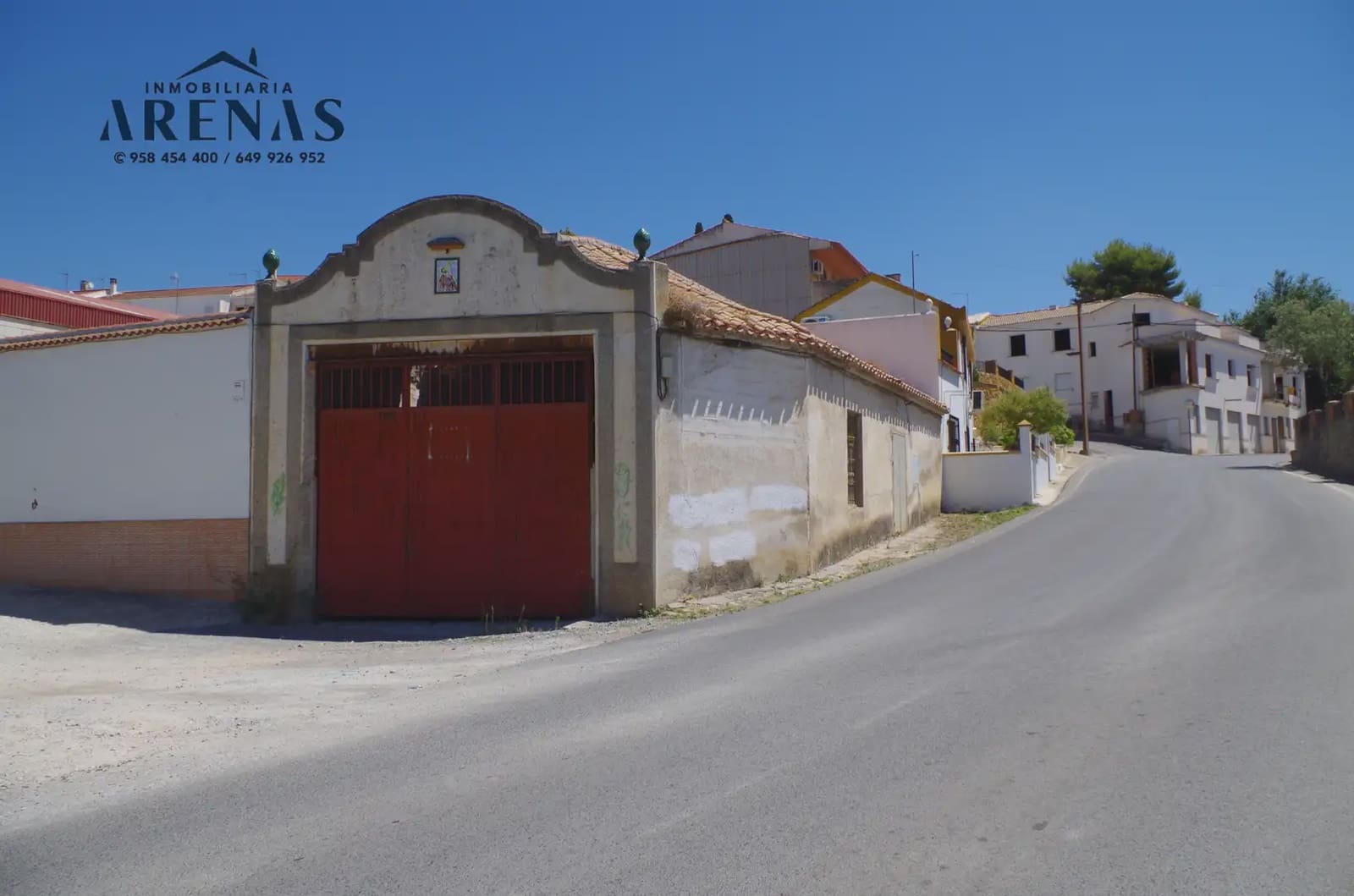 Commercial for sale in Illora - € 32,000 (Ref: 10047729)