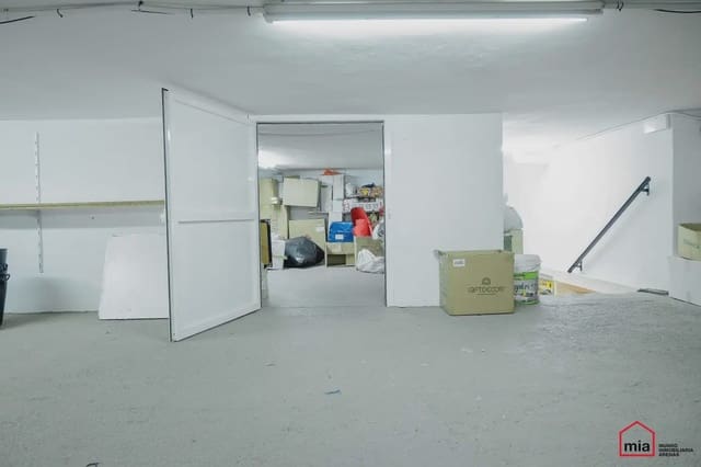 Erhverv til salg i Illora - € 195.000 (Ref: 10047730)