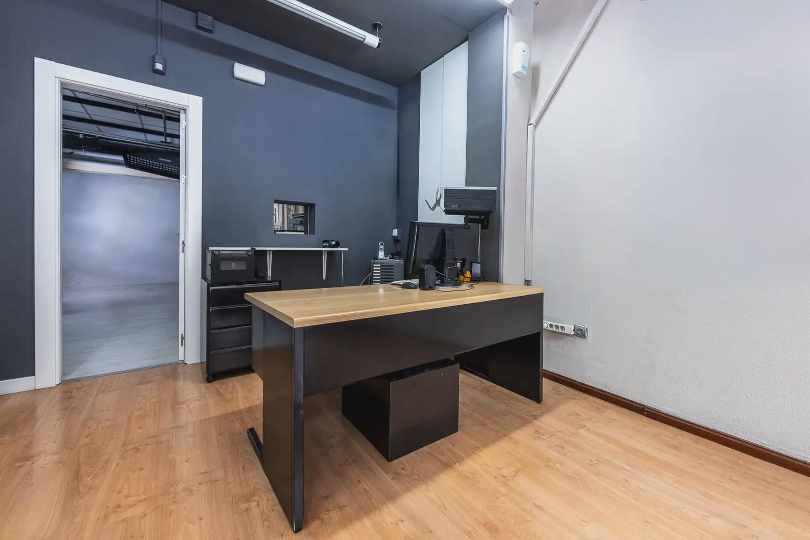 Kaupallinen myytävänä paikassa Granada kaupunki - 179 000 € (Ref: 10047732)