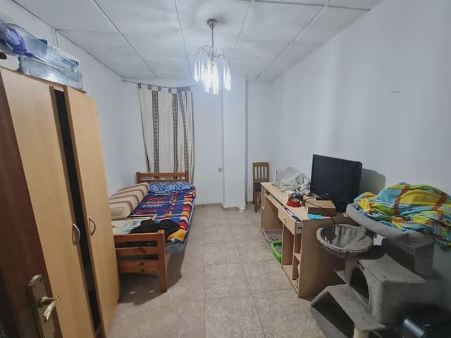 4 sovrum Radhus till salu i Láchar - 85 000 € (Ref: 10047734)