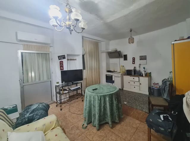 4 sovrum Radhus till salu i Láchar - 85 000 € (Ref: 10047734)