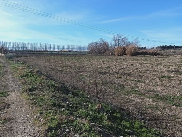 Landgrundstück zu verkaufen in Pedanias de Granada, Granada Stadt - 30.000 € (Ref: 10047736)